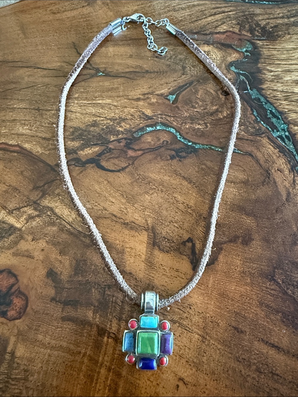 Multicolor Stone Pendant Necklace - Women's Fashion Jewelry